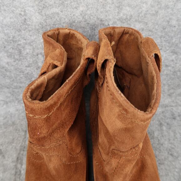 Call It Spring Shoes Womens 7.5 Booties Western Pull On Fashion Brown Block Heel - Picture 3 of 14